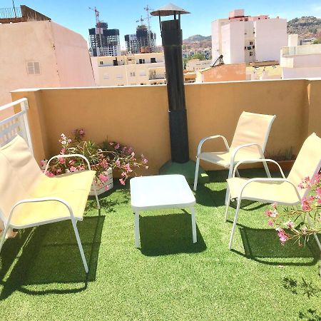 Room With Single Bed In Typical Townhouse With Rooftop Terrace Málaga Exteriör bild