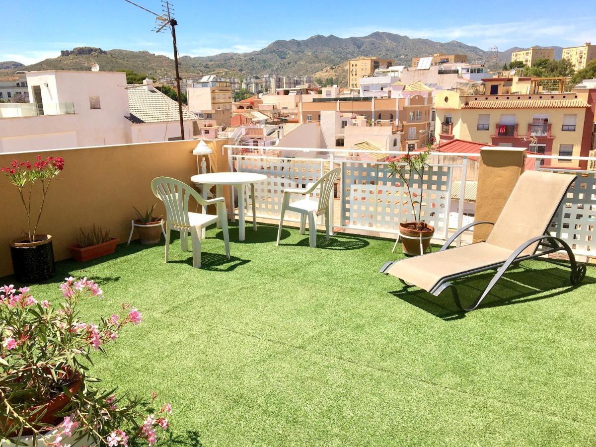 Room With Single Bed In Typical Townhouse With Rooftop Terrace Málaga Exteriör bild